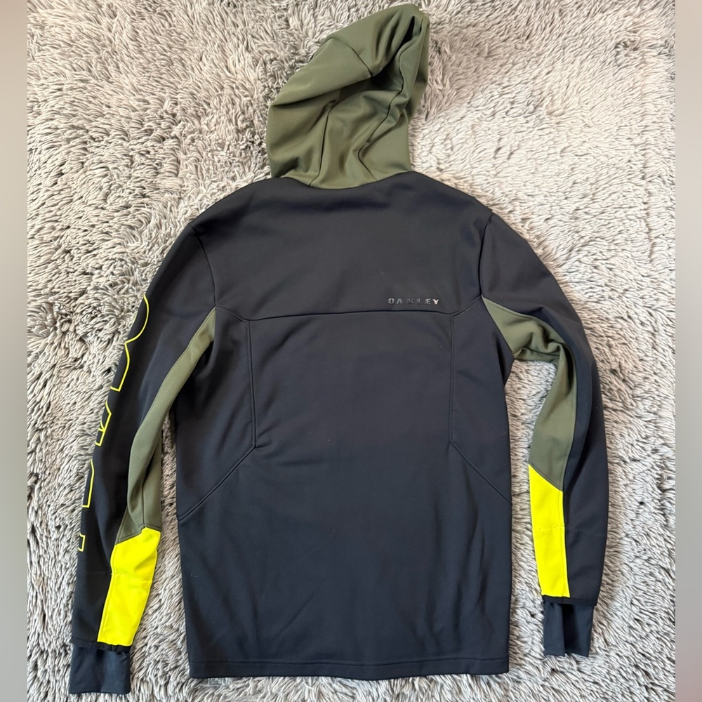 Oakley Performance Fit Hooded Softshell Jacket Bl… - image 8